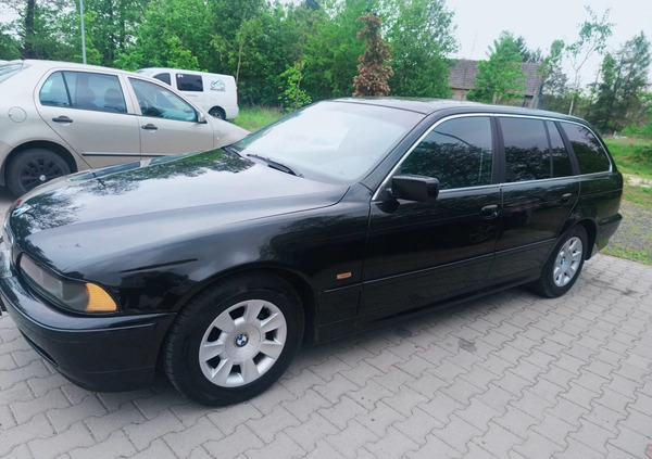 BMW Seria 5 cena 7900 przebieg: 258000, rok produkcji 2003 z Lubań małe 172